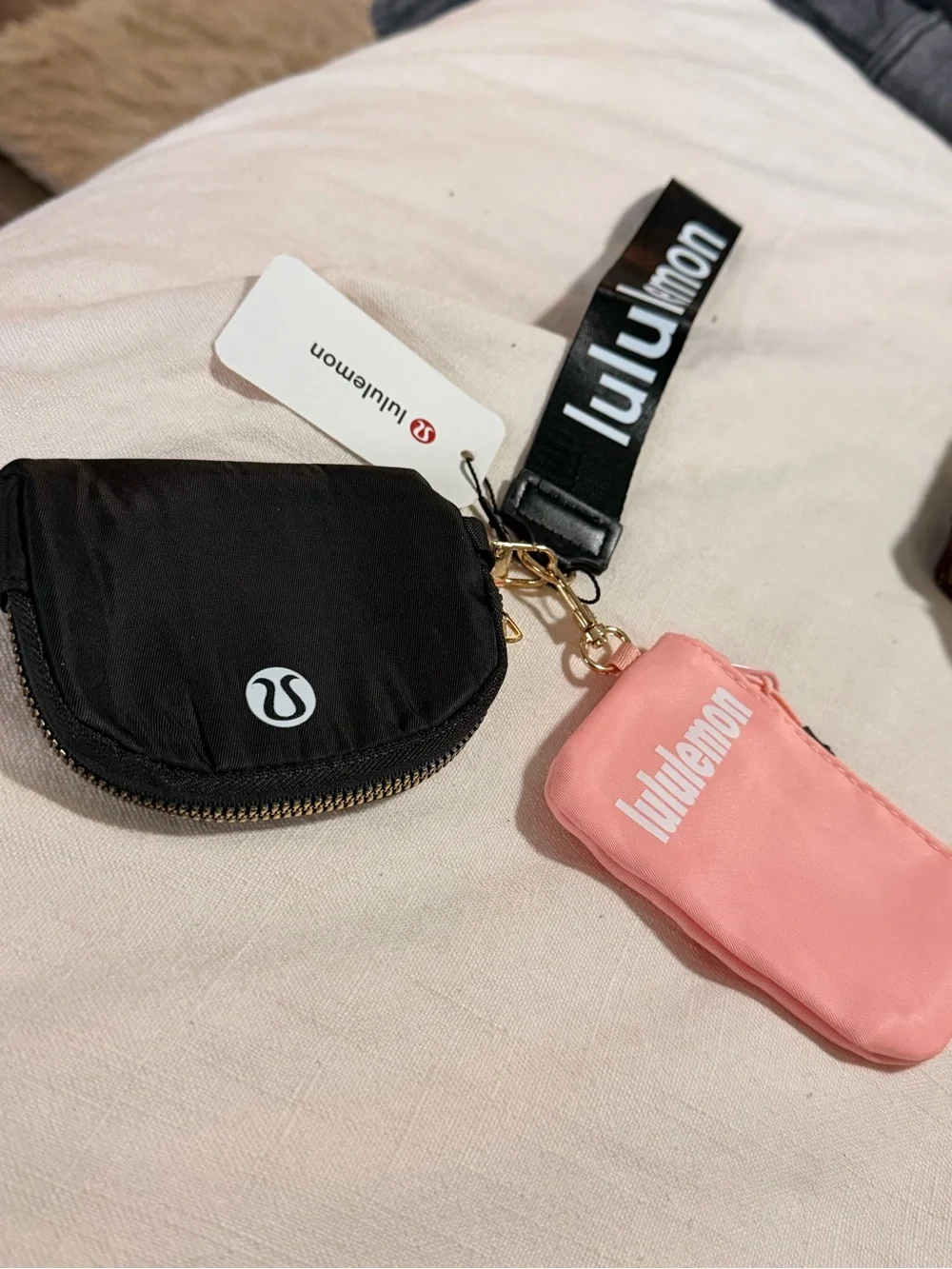lululemon athletica Black and Pink Key & Card Holder Set with Wrist Strap